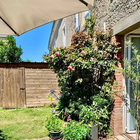 L'echappee Belle Oda ve Kahvaltı Luc-sur-Mer